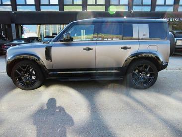 Land Rover Defender 110 P400e — photo 24