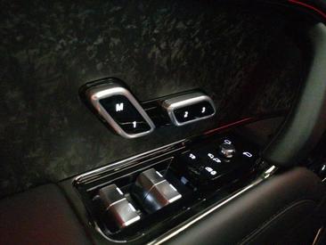 Land Rover Range Rover Sport SV — photo 19