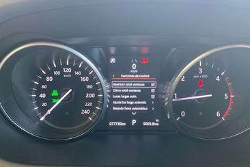 Land Rover Discovery Sport D180 — photo 20