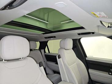 Land Rover Range Rover Sport D250 — photo 12