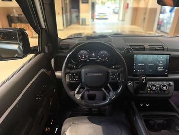 Land Rover Defender 110 Hard Top D200 — photo 26