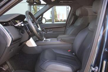 Land Rover Range Rover P550e — photo 33
