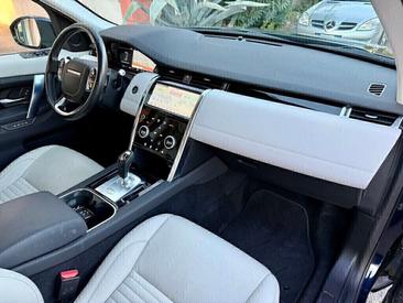 Land Rover Discovery Sport D180 — photo 16
