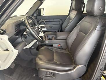 Land Rover Defender 90 D250 — photo 12