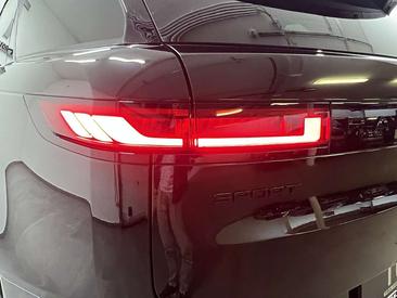Land Rover Range Rover Sport D350 — photo 9