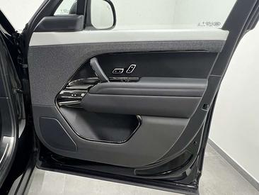 Land Rover Range Rover Sport D350 — photo 17