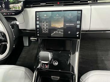 Land Rover Range Rover Sport D350 — photo 18