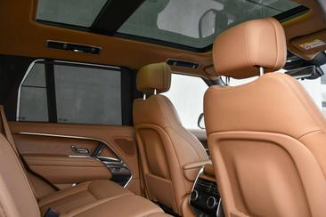Land Rover Range Rover D350 — photo 40