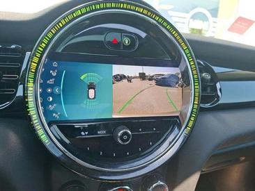 Mini 3 Portes Berline Cooper SE — photo 10