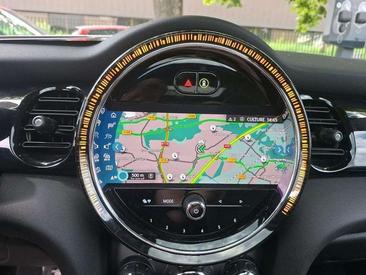 Mini 3 Portes Berline Cooper SE — photo 10