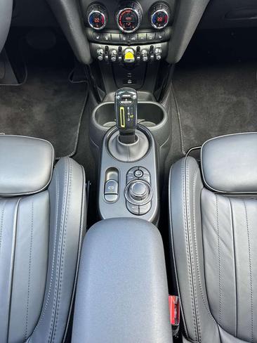 Mini 3 Portes Berline Cooper SE — photo 14