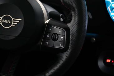 Mini Cooper Electric Berline Cooper SE — photo 14
