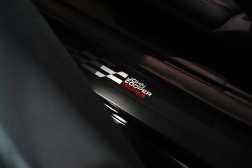 Mini Cooper Electric Berline Cooper SE — photo 20