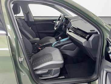 Audi A1 Sportback 30 TFSI — photo 16