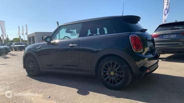 Mini 3 Portes Berline Cooper SE — photo 7