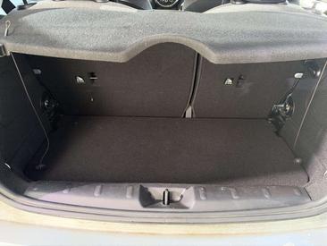 Mini 3 Portes Berline Cooper SE — photo 7