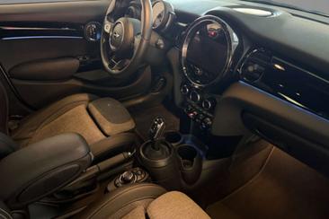 Mini 5 Portes Berline Cooper S — photo 8