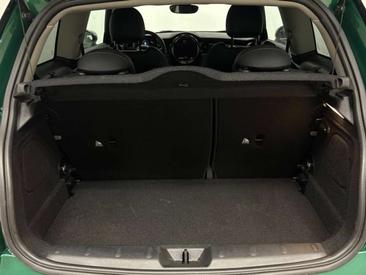 Mini 3 Portes Berline Cooper SE — photo 7