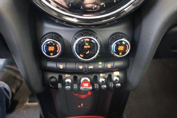 Mini 3 Portes Berline Cooper — photo 16