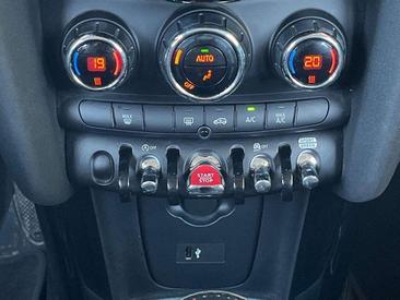 Mini 3 Portes Berline Cooper — photo 11