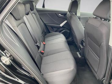 Audi Q2 35 TFSI — photo 11