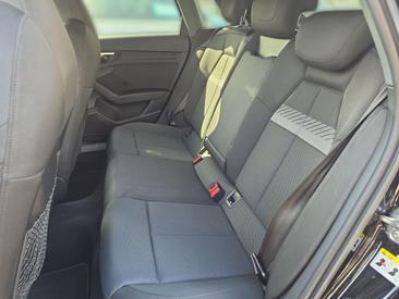 Audi A3 Berline 40 TFSI Quattro — photo 9