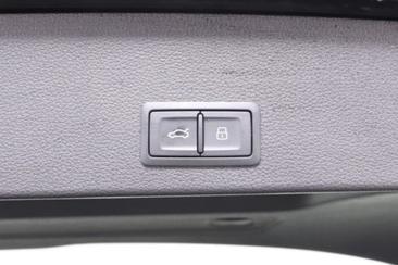 Audi Q2 35 TFSI — photo 15
