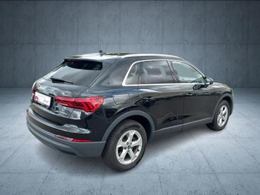Audi Q3 TFSI E 45 E — photo 6