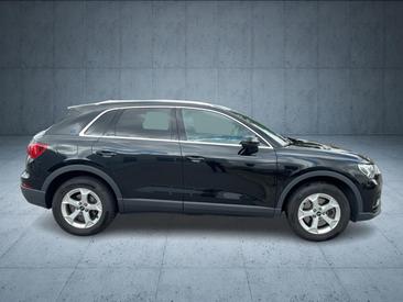 Audi Q3 TFSI E 45 E — photo 7