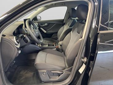Audi Q2 35 TFSI — photo 13