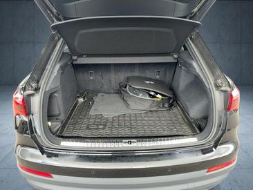 Audi Q3 TFSI E 45 E — photo 14