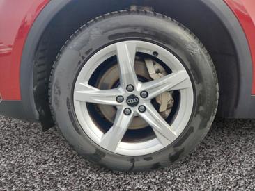 Audi Q5 35 TDI — photo 11