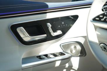 Mercedes EQE Berline 350 — photo 15