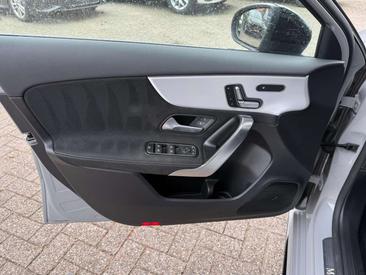 Mercedes Classe A Berline 180 — photo 11