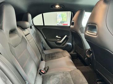 Mercedes Classe A Berline 200 D — photo 13