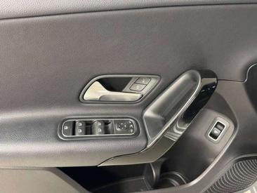 Mercedes Classe A Berline 180 D — photo 18