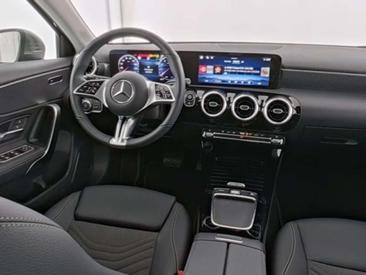 Mercedes Classe A Berline 180 D — photo 7
