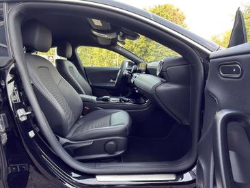 Mercedes CLA Berline 220 — photo 18