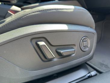 Audi A6 Avant TDI — photo 23