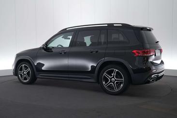 Mercedes GLB 180 — photo 10