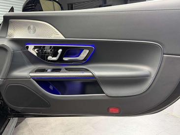 Mercedes SL Cabriolet 63 4MATIC+ — photo 29