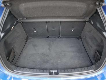 Mercedes GLA 250e — photo 6
