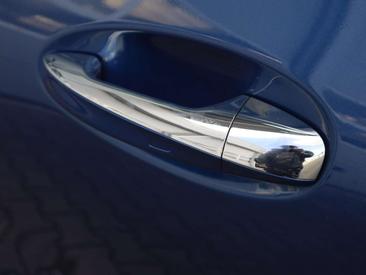 Mercedes GLA 250e — photo 10