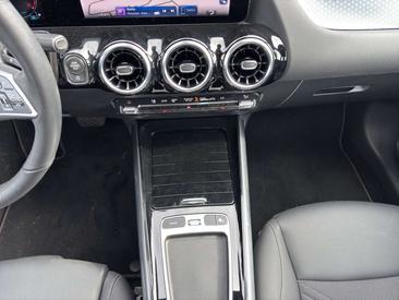 Mercedes Classe B Berline 180 — photo 13