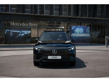 Mercedes EQB 250 — photo 10