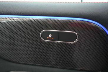 Mercedes GLB 180 — photo 24