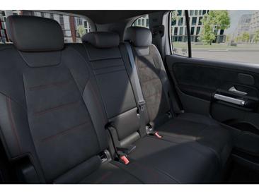 Mercedes EQB 250 — photo 9