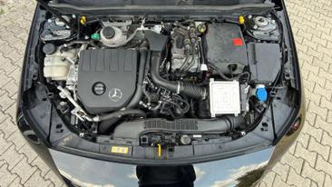 Mercedes CLA Berline 220 — photo 43