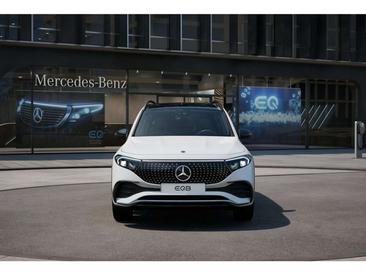 Mercedes EQB 250 — photo 10
