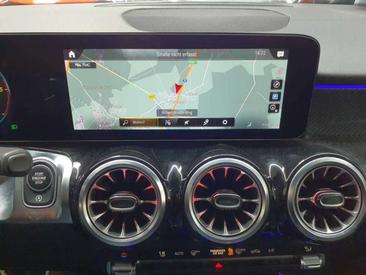 Mercedes GLB 220 D — photo 11